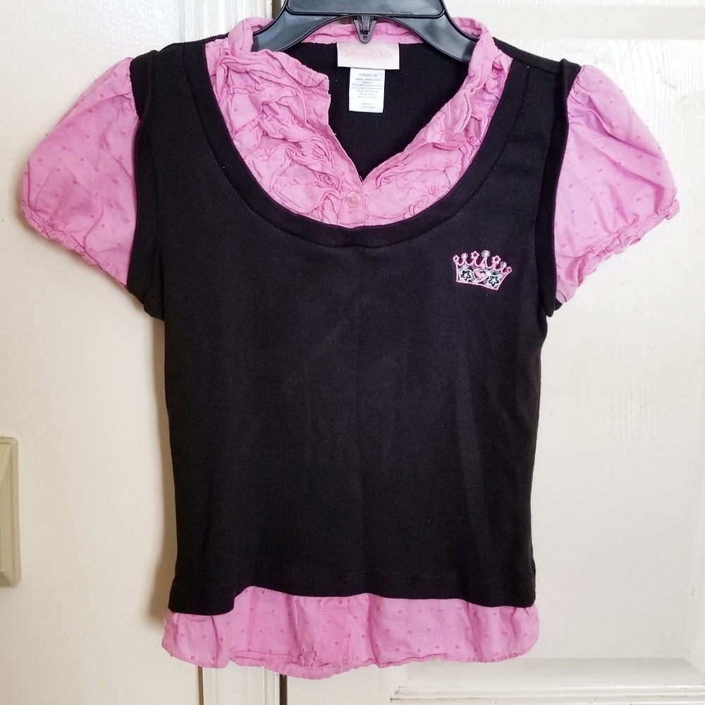 Pink crown kids shirt